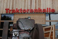Restaurierte Traktorenhalle in Blankenhain…